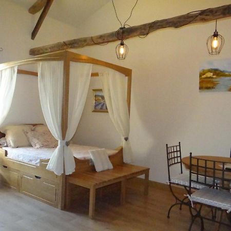 Sérignac L'Oratori : Chambre L'Authentique מראה חיצוני תמונה