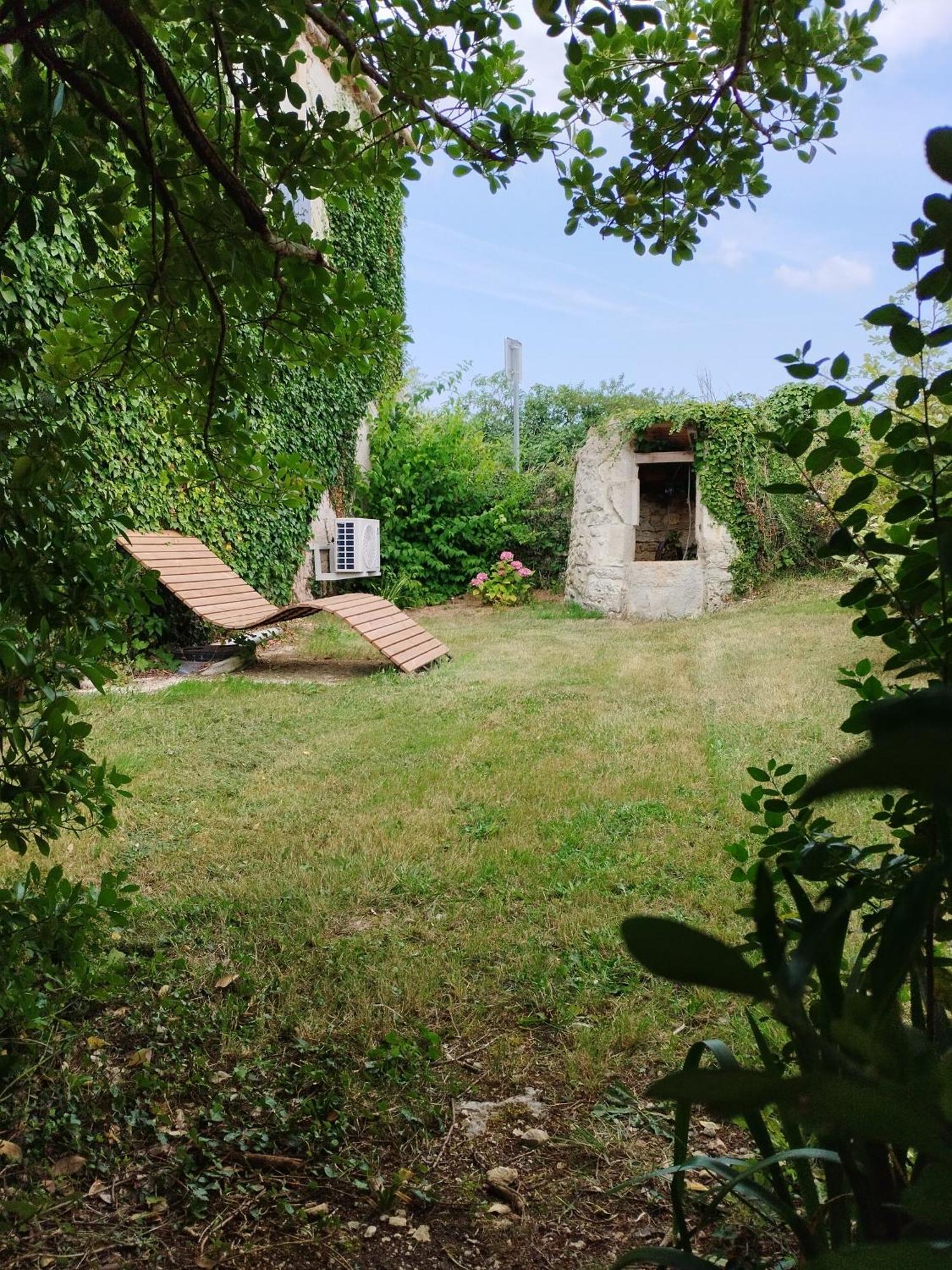 Sérignac L'Oratori : Chambre L'Authentique מראה חיצוני תמונה